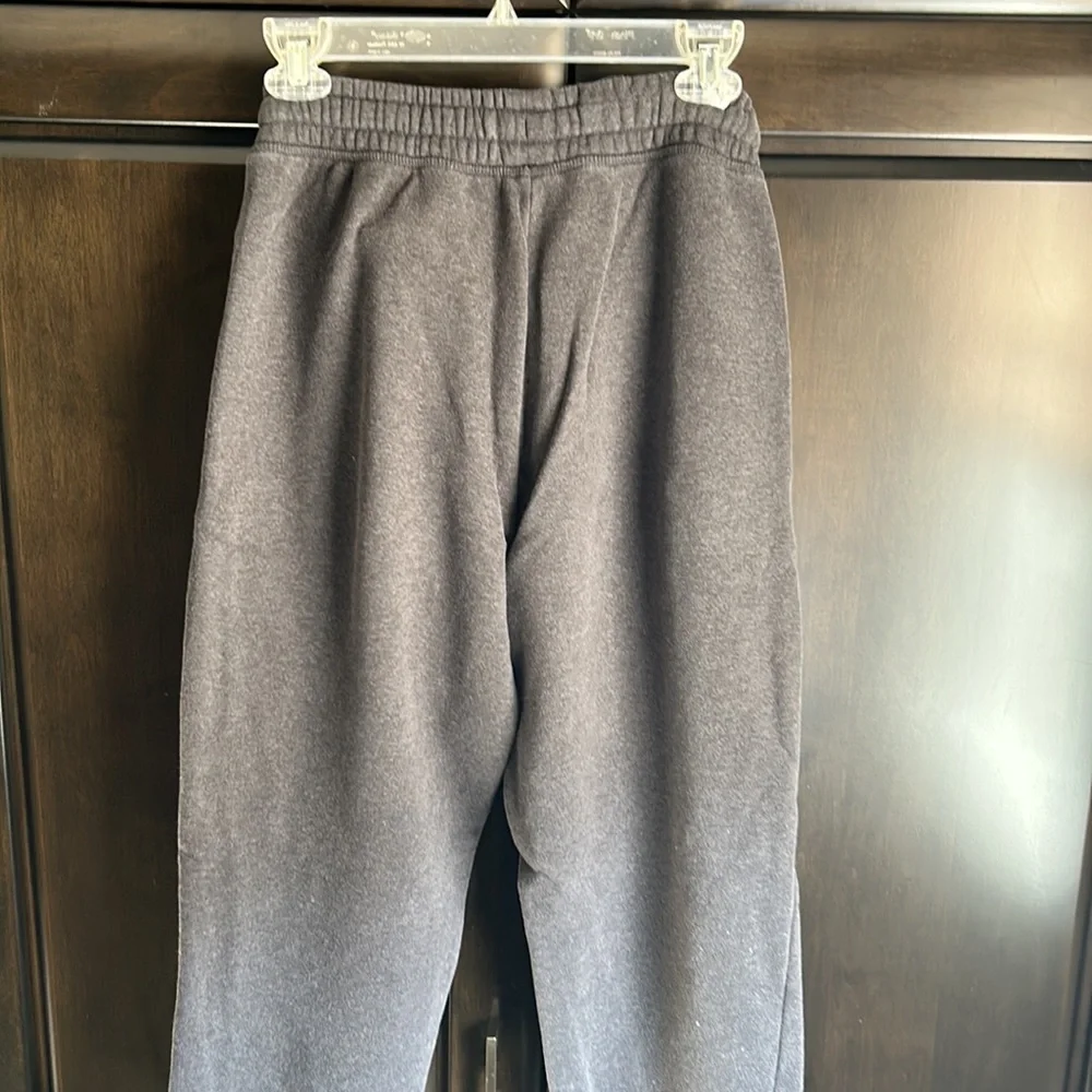 w Puma fleece lined joggers, unisex - Picture 6 of 7
